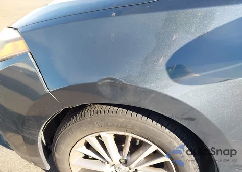 2014 Toyota Corolla Le Plus из США, поврежденный, VIN 5YFBURHE8EP100782